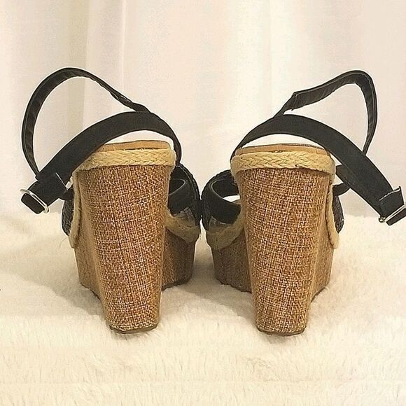 Jacobies Espadrille Wedges    - Picture 3 of 9